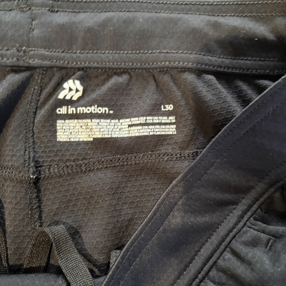 All In Motion track pant - Picture 2 of 2